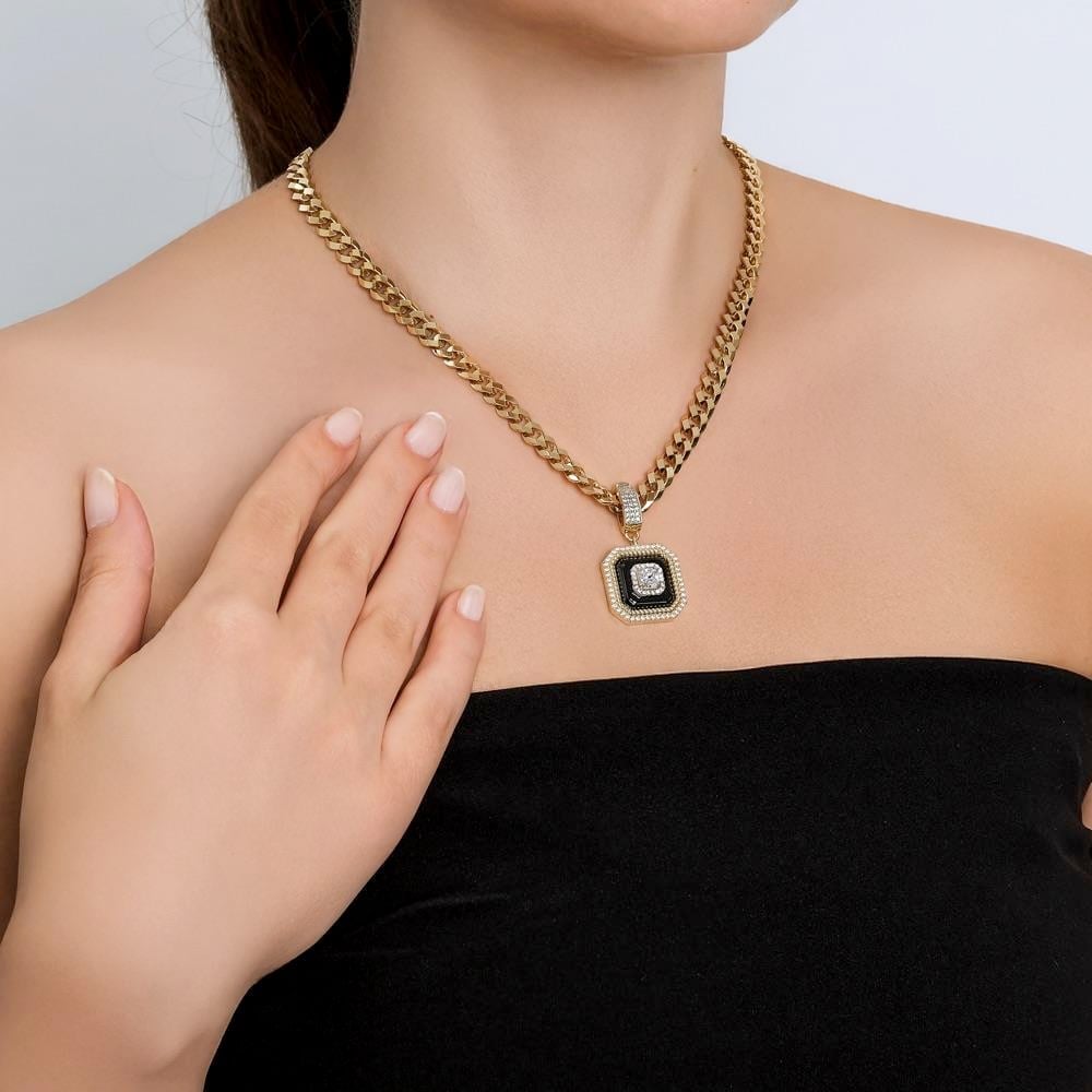 Ema Mineli Tektaş Charm