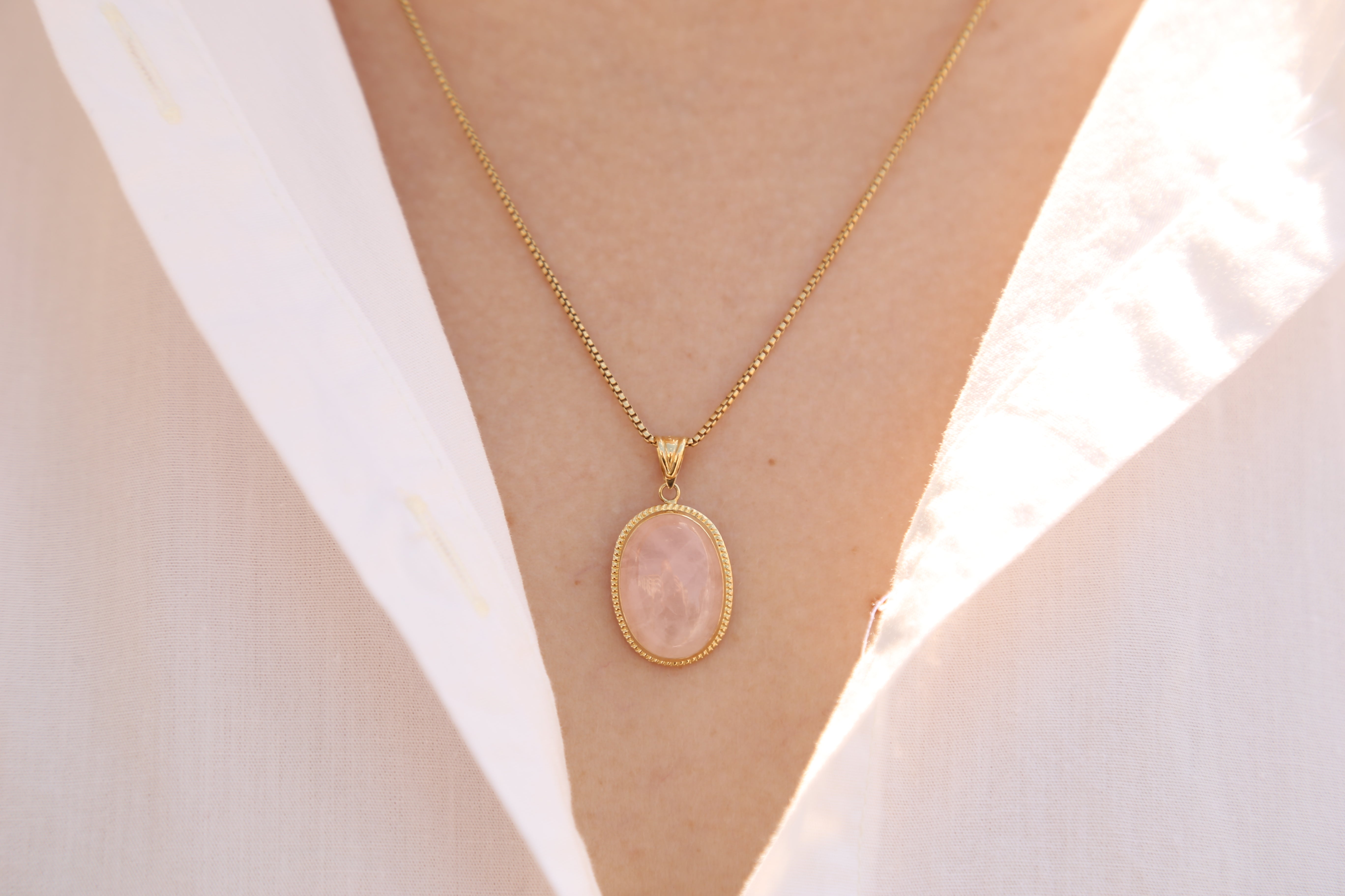 Pembe Opal Kolye
