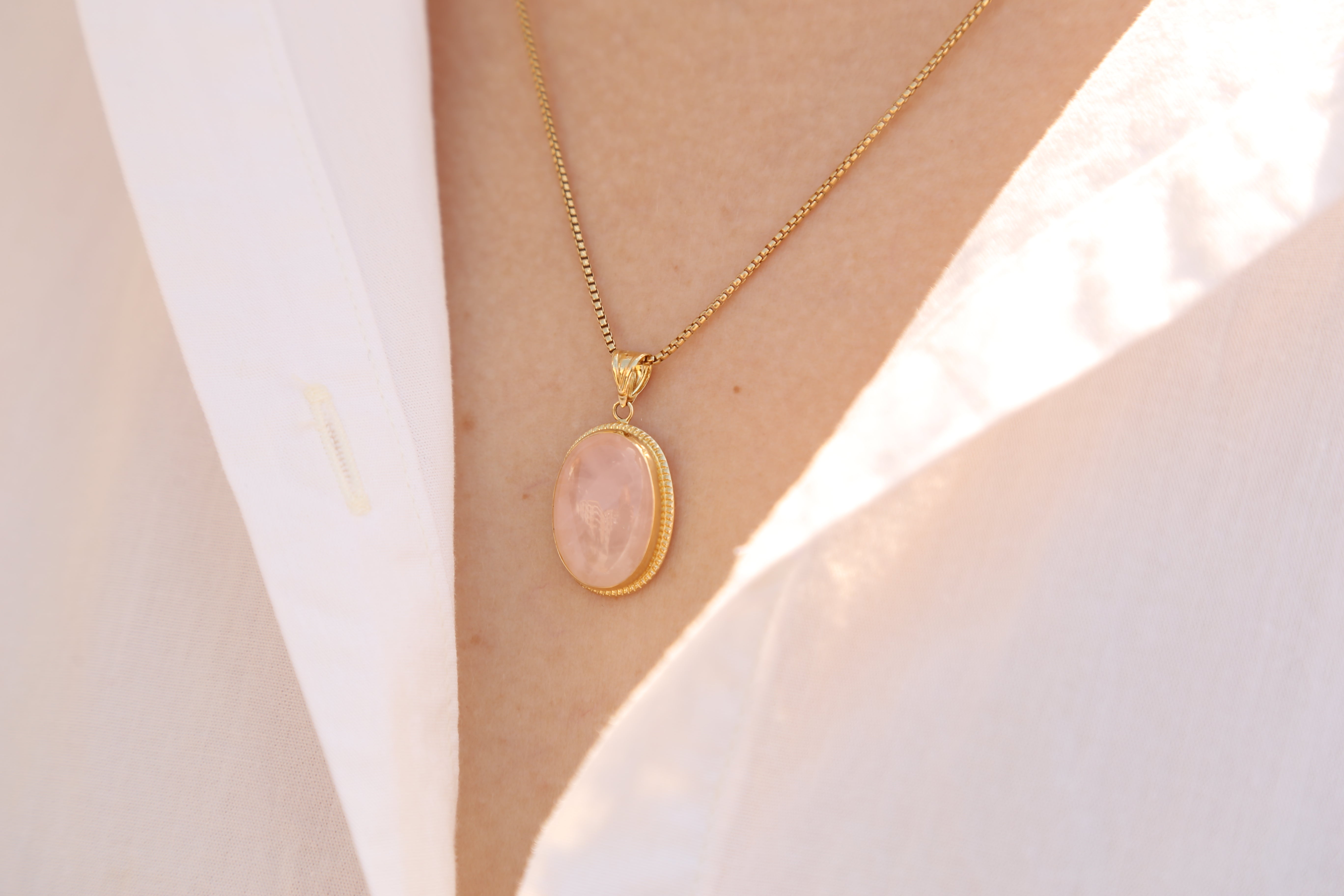 Pembe Opal Kolye
